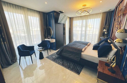 Mahmutlar Apartment | Luxus-Duplex Apartment, Whirlpool, Sea View, Bar, Bathrooms, Gym, private Beach