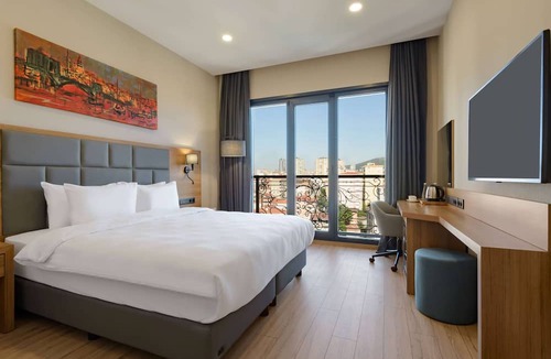 Kucukbakkalkoy Hotel | Tryp by Wyndham Istanbul Atasehir