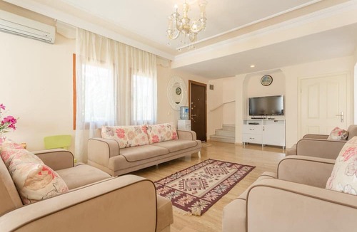 Dalyan City Center Villa | Villa Atlantis Large Private Pool A C Wifi Car Not Required - 3163