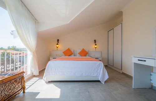 Fethiye City Center Villa | Infinity Beyaz Villa
