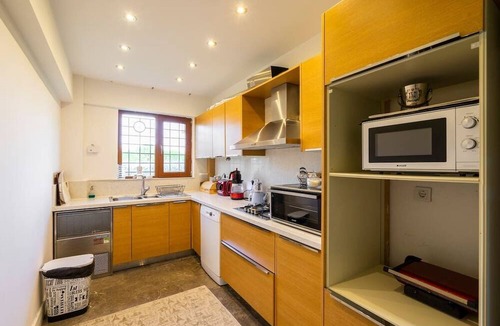 Rumeli Kavagı Mahallesi Villa | Bosphorus View Luxury Villa (Jacuzzi & Big Garden)