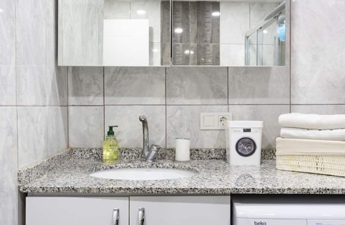 Bakırkoy Apartment | Superhost! Bakirkoy! Brandnew 2 bedrooms!