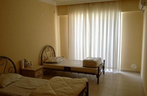 Efeler Apartment | Luxury 3 double bedroom 3 bathroom duplex with pool views and sea views