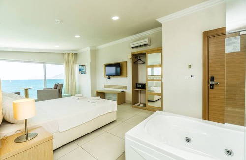 Turgutreis Hotel | Dragut Point North Hotel