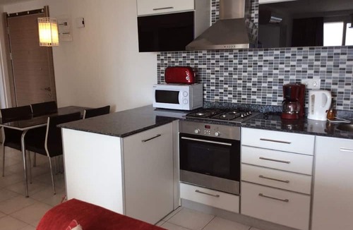 Side Apartment | Babylon 66 ; An outstanding holiday home ticks every box
