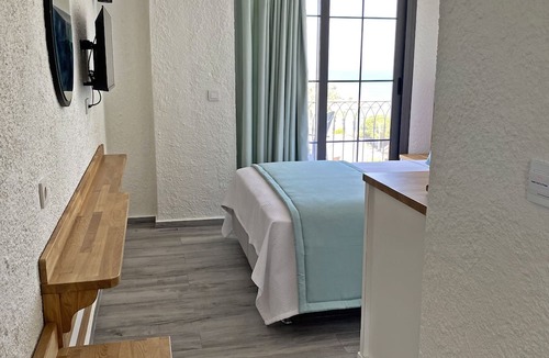Cesme Hotel | Vahide Dalyan