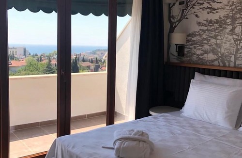 Bayramoglu Mahallesi Hotel | Double Royal Hotel