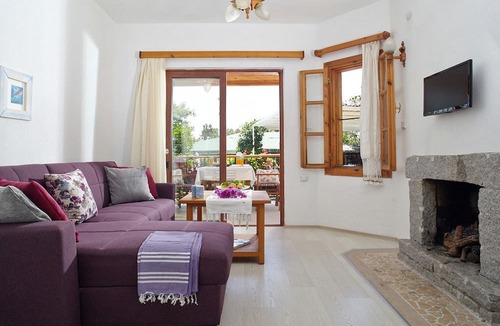 Akyaka Villa | Villa Vali