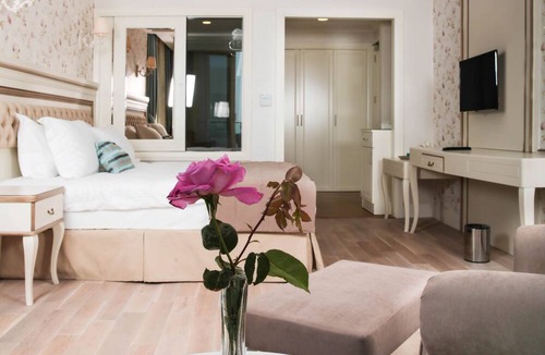Altinoluk Hotel | Rezone Health & Oxygen Hotel