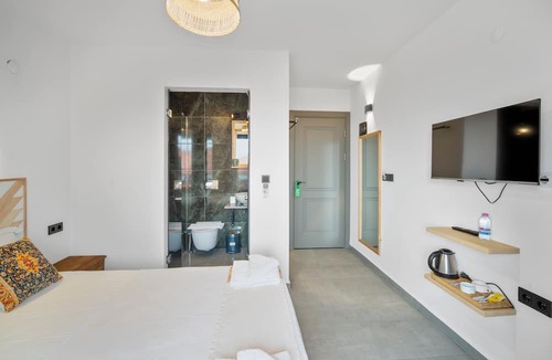 Datca City Center Hotel | The Green Goose Hotel