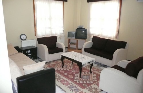 Icmeler City Center Villa | White Villa