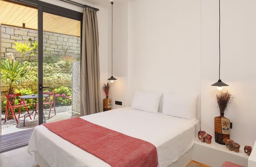 Tokoglu Hotel | Yerli Otel Alacati