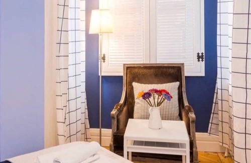 Galata Apartment | Large Design Flat -4Bdrm- 4Bth -1st FL