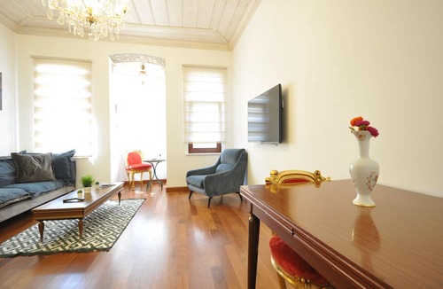 Balat Apartment | Beautiful apartment in downtown balat