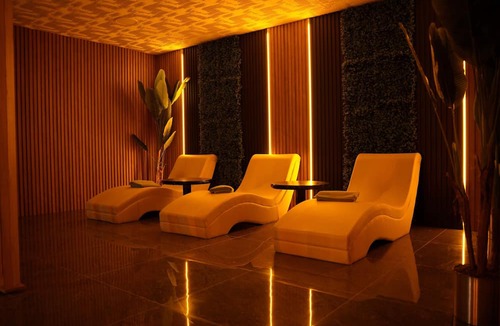 Kadnlar Denizi Mahallesi Hotel | Ada Newday Resort Hotel