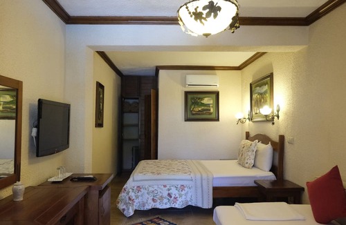 Bozcaada Hotel | Ada Bacchus Hotel