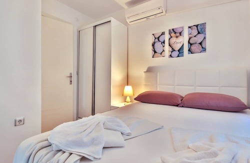 Kas Apartment | Kasinn Apart Beyaz (white)