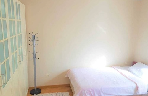 Basaksehir Apartment | Başakşehir Metrokent 2+1 Secure Flat w/View/Pool/GYM/AirCond