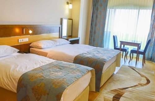 Dikili Hotel | Perla Otel