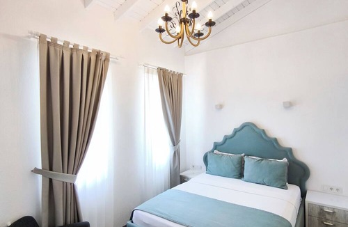 Tokoglu Hotel | Faro Alacati