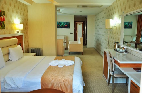 Batman Hotel | The Ancient Mesopotamia Hotel