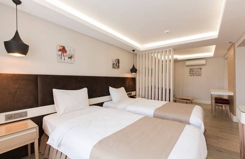 Osmanbey Hotel | Carina Park Suites Nisantasi