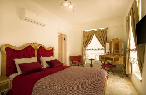 Selcuk House | B&Y Burgaz