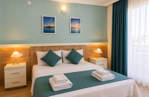 Ezine Hotel | Tenedos İskele Otel