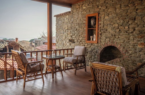 Birgi House | FLORA BİRGİ TAŞ KONAK