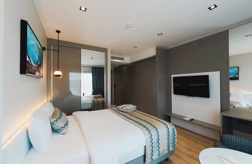 Aliaga Bed & Breakfast | Stillo Business Hotel & Spa