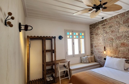 Ayvalik Hotel | Rum Evleri