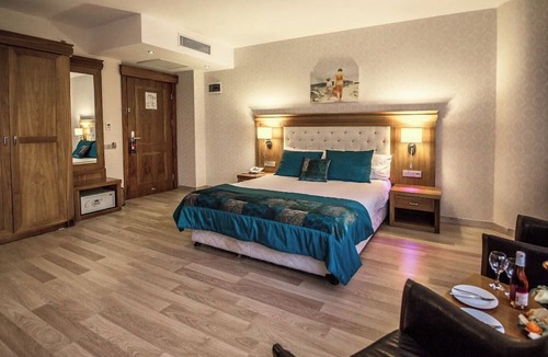 Mezetli Hotel | LİVA HOTEL MERSİN