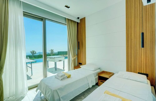 Islamlar Villa | Pluto-1 PLANET LUXURY VILLAS