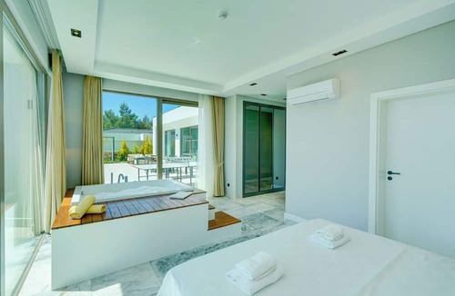 Islamlar Villa | Pluto-1 PLANET LUXURY VILLAS