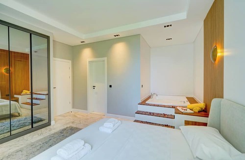 Islamlar Villa | Neptune-2 PLANET LUXURY VILLAS
