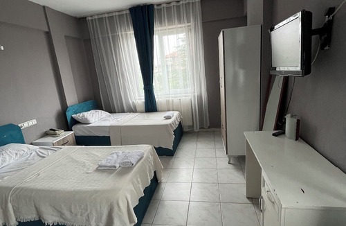 Dazkırı Hotel | Dramalı otel