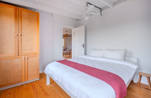 Bozcaada Cottage | House w/ Garden 5 min to Tuzburnu Bay in Bozcaada