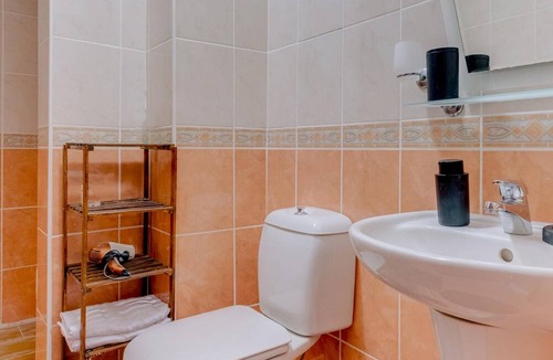 Sapanca Villa | Spacious Villa w Garden, Fireplace in Sapanca