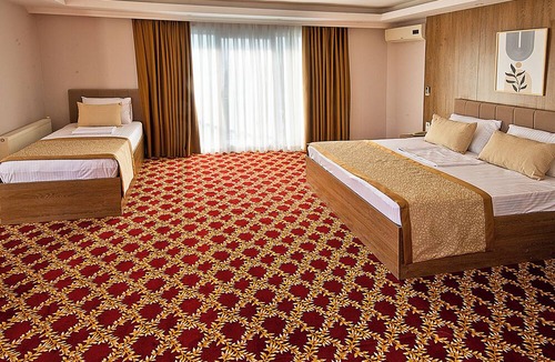 Buyukcekmece Hotel | Lion City Otel