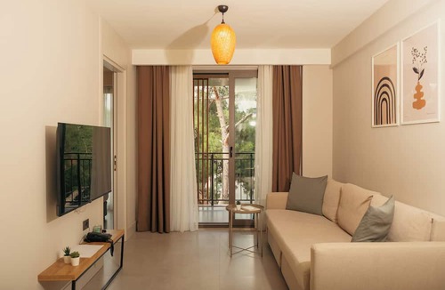 Konyaalti Hotel | Bomo Suites