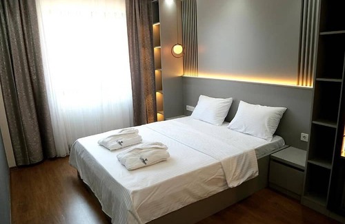 Yalova Apartment | Flower City Suits