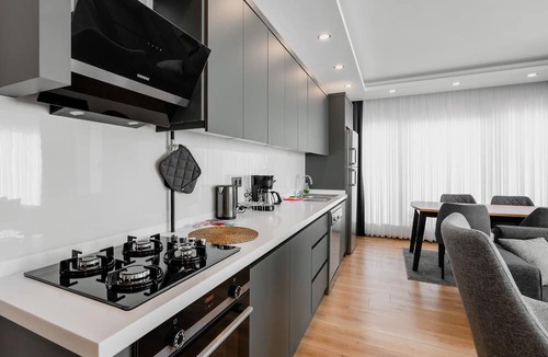 Lara Apartment | Cozy Flat Close to Lara Beach in Antalya