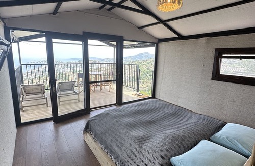 Gundogan Ski Chalet | Mandra - Glamping & Camping