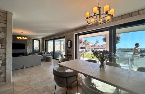 Cesme Villa | Gorgeous Stone Villa in Cesme