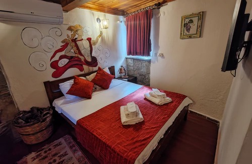 Sirince Hotel | Taş konak Manolya