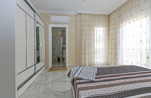 Kadriye Villa | Paradise Town Villa Legend