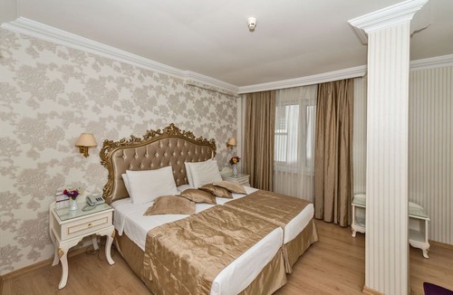Emin Sinan Hotel | Hotel Santa Sophia