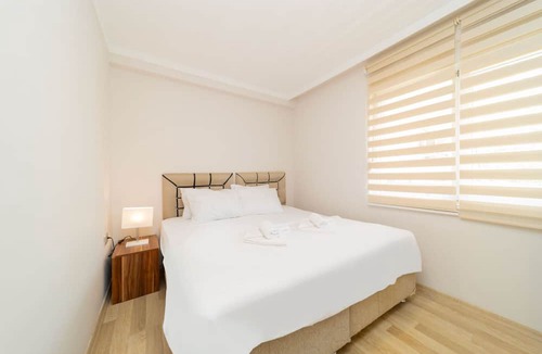 Konyaalti Apartment | Charming Flat w Balcony, Garden, Pool in Antalya