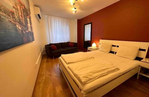 Pendik Apartment | Business and LongStay Apartment | Work Desk | Metro | SAW