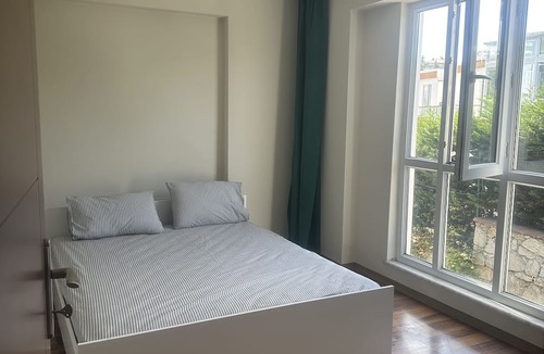 Pendik Apartment | DLK Deluxe LUX 7 Minute Airport Central 70q 1+1